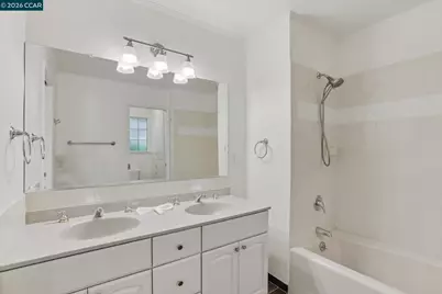 3394 Santa Maria Ct, Lafayette, CA 94549 - Photo 35