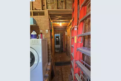 1345 53rd Ave, Oakland, CA 94601 - Photo 23