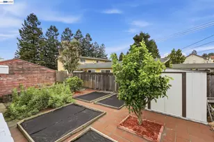 1657 162nd Ave, Ashland, CA 94578 - Photo 25