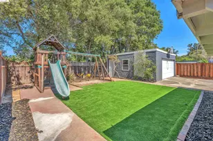 4352 Gem Ave, Castro Valley, CA 94546 - Photo 23