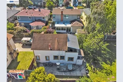 3208 Washington St, Alameda, CA 94501 - Photo 9