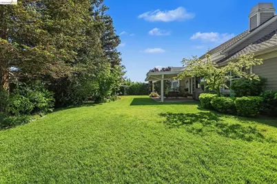 131 Loren Ln, Oakley, CA 94561 - Photo 29