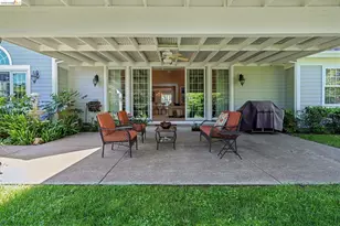 131 Loren Ln, Oakley, CA 94561 - Photo 31