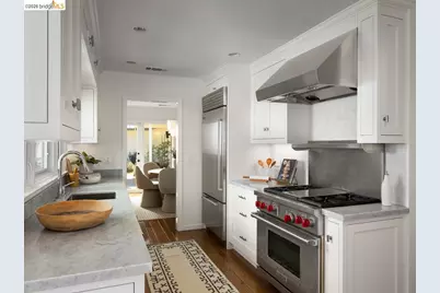 12700 Skyline Blvd, Oakland, CA 94619 - Photo 21