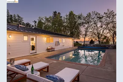 12700 Skyline Blvd, Oakland, CA 94619 - Photo 39