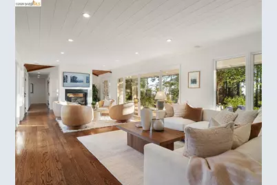 12700 Skyline Blvd, Oakland, CA 94619 - Photo 9
