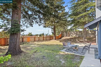 2419 Hill View Ln, Pinole, CA 94564 - Photo 37