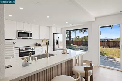 2419 Hill View Ln, Pinole, CA 94564 - Photo 17