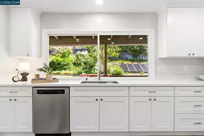 26 Greendell Pl, Pleasant Hill, CA 94523 - Photo 13