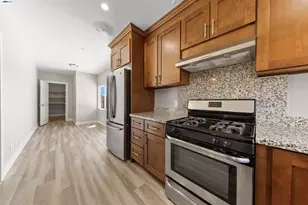 2102 Overhill Rd, Concord, CA 94520 - Photo 21