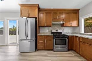 2102 Overhill Rd, Concord, CA 94520 - Photo 33