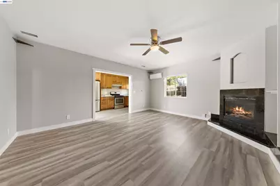 2102 Overhill Rd, Concord, CA 94520 - Photo 35