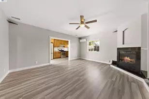 2102 Overhill Rd, Concord, CA 94520 - Photo 35