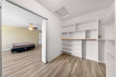 2102 Overhill Rd, Concord, CA 94520 - Photo 37