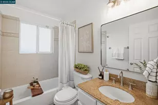 2313 Panoramic Dr, Concord, CA 94520 - Photo 35