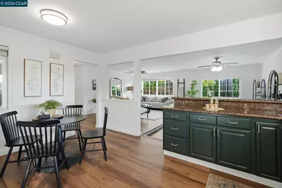 2313 Panoramic Dr, Concord, CA 94520 - Photo 19