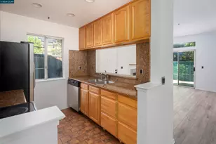 115 Dursey Dr, Pinole, CA 94564 - Photo 7