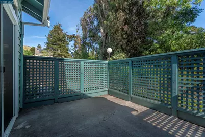 115 Dursey Dr, Pinole, CA 94564 - Photo 17