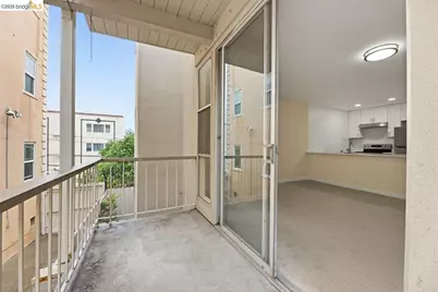 811 York St #237, Oakland, CA 94610 - Photo 31