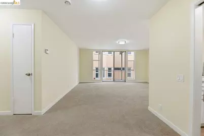 811 York St #237, Oakland, CA 94610 - Photo 13