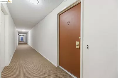 811 York St #237, Oakland, CA 94610 - Photo 7