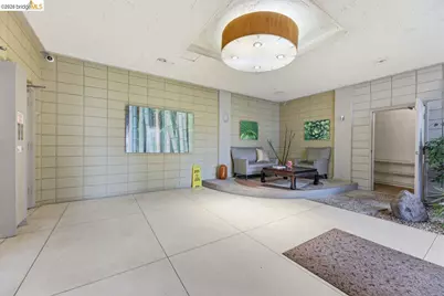 811 York St #237, Oakland, CA 94610 - Photo 33