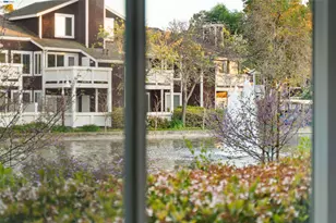 15 Marina Lakes Dr, Richmond, CA 94804 - Photo 17