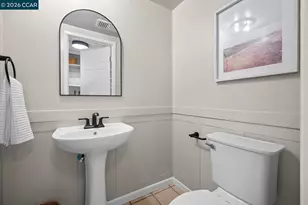 425 Glacier Dr, Martinez, CA 94553 - Photo 21