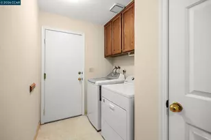 1000 Shady Creek Pl, Danville, CA 94526 - Photo 25