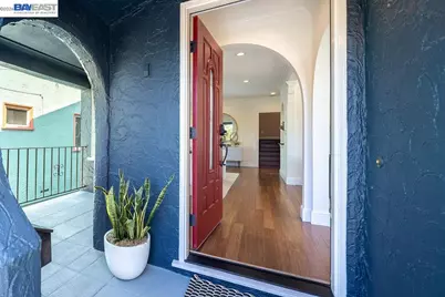 1329 Ordway St, Berkeley, CA 94702 - Photo 7