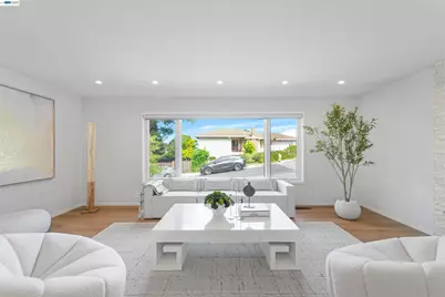 3740 Sky Ct, San Mateo, CA 94403 - Photo 15