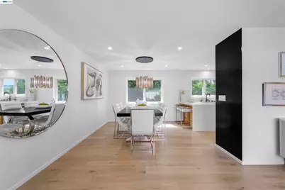 3740 Sky Ct, San Mateo, CA 94403 - Photo 17