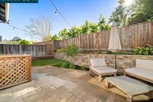300 Bridgeside Cir, Danville, CA 94506 - Photo 33
