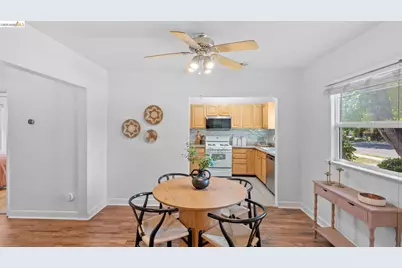 345 Carlton Way, Tracy, CA 95376 - Photo 7