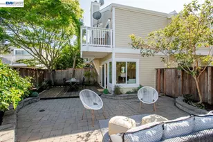 31 Oak Park Dr, Alameda, CA 94502 - Photo 21