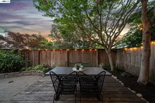 31 Oak Park Dr, Alameda, CA 94502 - Photo 55