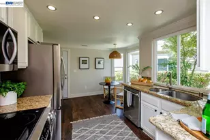 31 Oak Park Dr, Alameda, CA 94502 - Photo 11