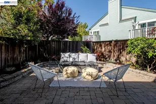 31 Oak Park Dr, Alameda, CA 94502 - Photo 19