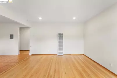 31 Croxton Ave, Oakland, CA 94611 - Photo 7