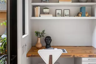 260 Pershing Dr, Oakland, CA 94611 - Photo 19