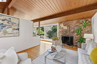 1649 Julian Dr, El Cerrito, CA 94530 - Photo 7