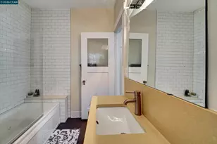 2038 2040 Lakeshore, Oakland, CA 94606 - Photo 25