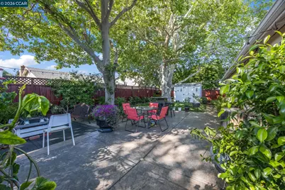 3585 Esperanza Drive, Concord, CA 94519 - Photo 27