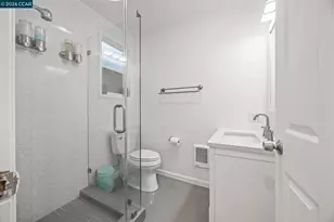 3585 Esperanza Dr, Concord, CA 94519 - Photo 21