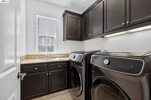 3139 Sweetviolet Dr, San Ramon, CA 94582 - Photo 21