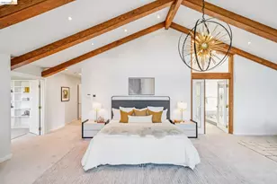 6277 Wood Dr, Oakland, CA 94611 - Photo 29