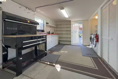 2300 Ashby Ave, Berkeley, CA 94705 - Photo 59