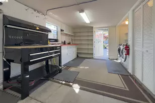 2300 Ashby Ave, Berkeley, CA 94705 - Photo 59