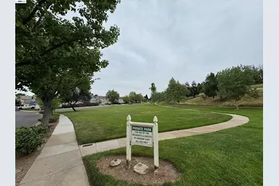 3048 Badger Dr, Pleasanton, CA 94566 - Photo 35