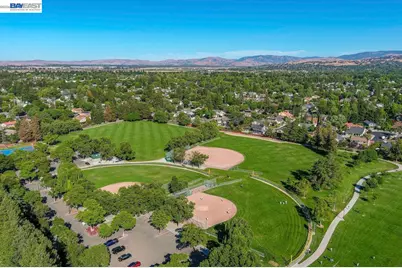 3048 Badger Dr, Pleasanton, CA 94566 - Photo 43